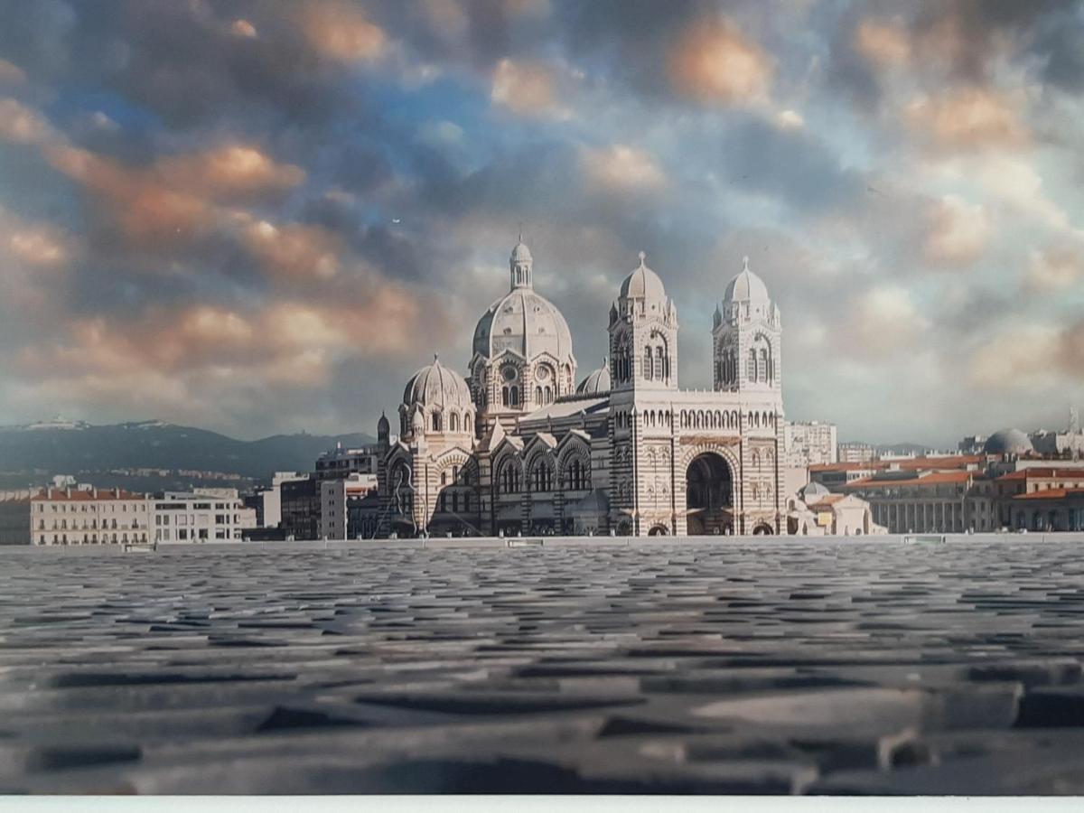 Duplex Vieux Port Appartement Complet 4 Couchages Climatise Entire Apartment 2 Beds For 4 Persons Marseille Bagian luar foto